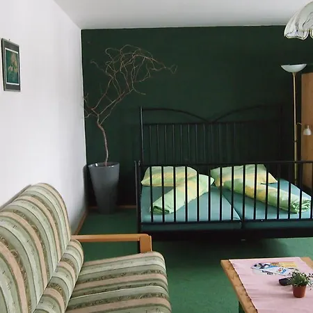 Guest house Axiom Kovarov (Pisek)