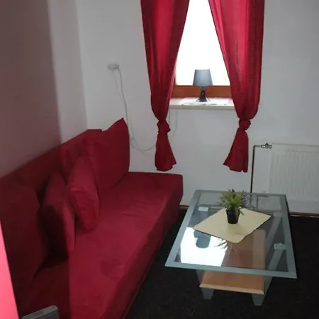Axiom Guest house *
