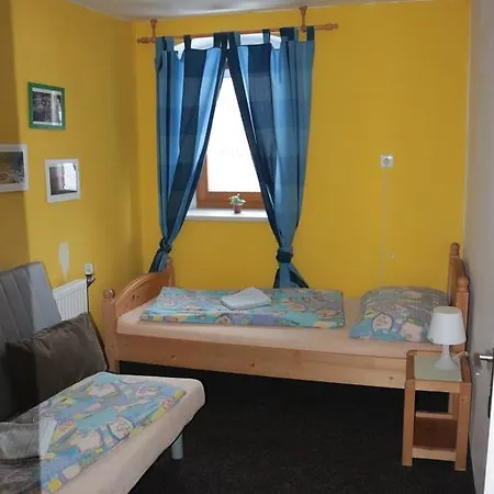Axiom Guest house *